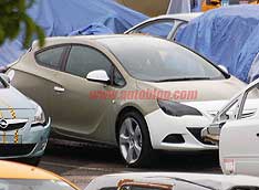 У Opel заметили новый Astra Sport Coupe