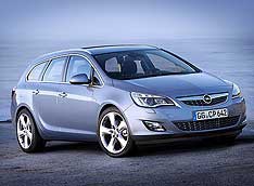 Универсал Opel Astra предстал во всей красе