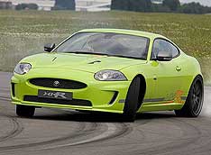 Jaguar анонсировал выход в серию XKR Goodwood