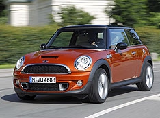 У MINI Cooper появился новый двигатель