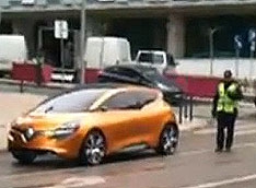 Концепт Renault увидели на улице