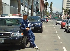 Гаишник на улицах Лос-Анджелеса