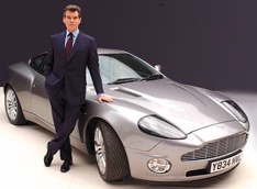 Автомобили агента 007 покажут публике