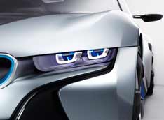 BMW меняет лампы на лазер