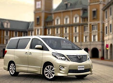 Toyota объявила начало продаж Alphard в России