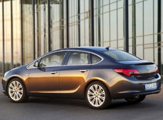 На рынок выходит Opel Astra седан