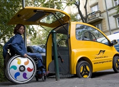 Электромобиль для инвалидов нуждается в спонсоре