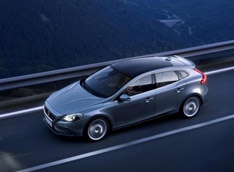 Volvo констатирует жар у V40