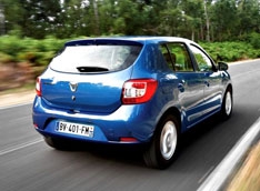 Босс Dacia мечтает о доступном спорткаре