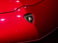 Lamborghini покажет в Женеве свой самый быстрый автомобиль