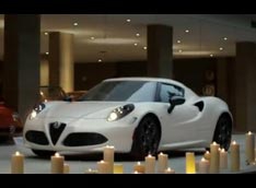 Промо-ролик Alfa Romeo 4C возвращает бренд в Америку
