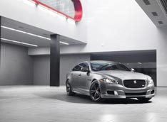Jaguar XJR дебютирует в Нью-Йорке