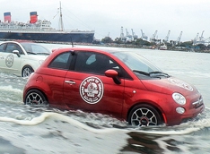 Fiat 500 выходит в море
