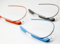 Mercedes будет использовать технологию Google Glass