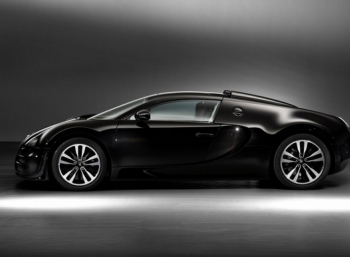 Bugatti показала вторую из шести "легенд"