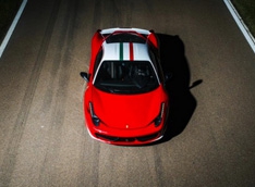 Ники Лауде посвятили Ferrari 458 Italia 
