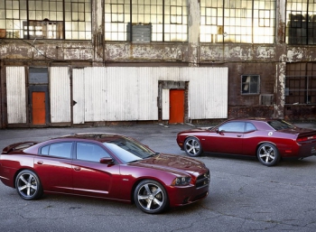 Dodge выпустил юбилейные модели Charger и Challenger