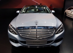 Хватит ли C-Class маленького 41-литрового топливного бака?