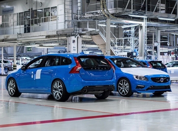 Volvo приступает к серийному производству S60 и V60 Polestar