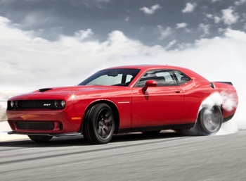 Dodge Challenger SRT Hellcat стал самым мощным в истории