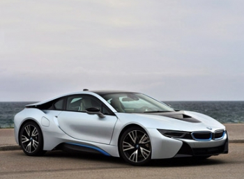 BMW выпустит к своему столетию новый суперкар
