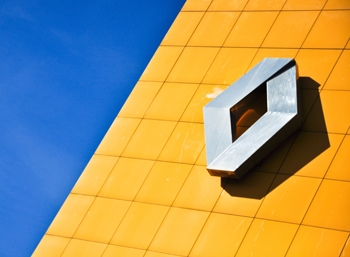 Компания Renault потеряла 55 млн евро от сотрудничества с АвтоВАЗом