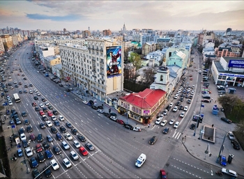 На Садовом кольце увеличат количество полос и снизят скорость