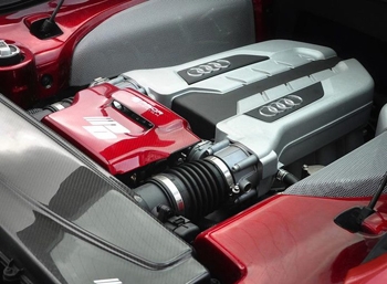 Audi придаст 4-цилиндровым моторам плавность V-образных