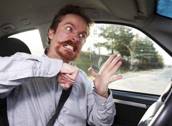 Ученые заставят водителей махать руками и показывать разные жесты