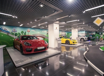 В Москве открылась детская школа вождения Porsche