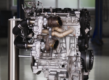 Даунсайзинг в стиле Volvo: 2 литра, 450 л.с.