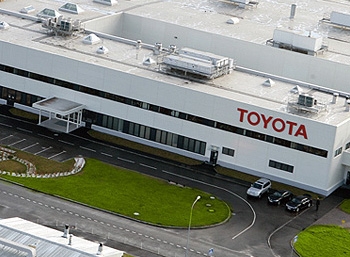 Toyota представила инновационные системы безопасности