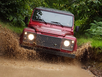 Заводской тюнер Land Rover займется «Дэфендером»