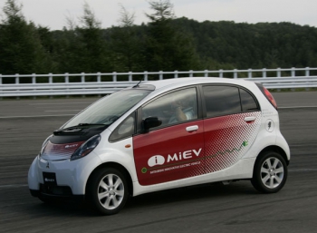 Mitsubishi отзывает в России более 250 электромобилей i-MiEV