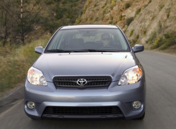 Toyota отзывает 250 тысяч автомобилей из-за проблем с подушками безопасности
