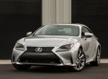 Lexus объявил российские цены на RC 350