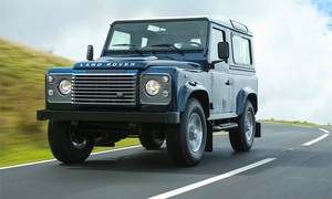 В России прекращаются продажи Land Rover Defender
