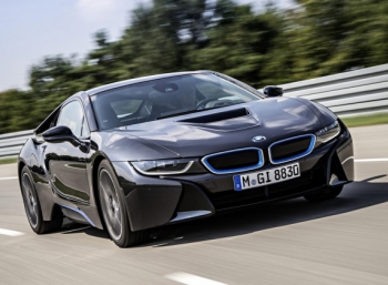 BMW намерен увеличить производство гибридов i8
