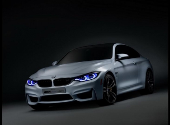 BMW награждает M4 Coupe порцией лазеров и органических светодиодов