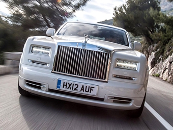 Клиенты Rolls-Royce попросили выпустить внедорожник
