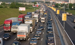 В Москве отложили ужесточение правил для грузовиков