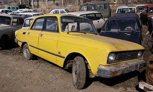 Власти Москвы получили в собственность 10 бесхозных машин со штрафстоянок
