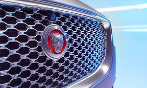 Jaguar может разработать переднеприводную модель начального уровня