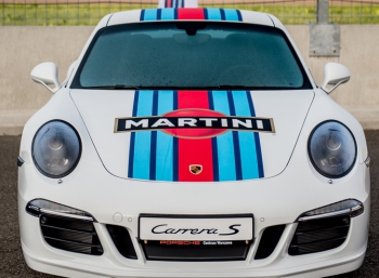 Главная гонка этого лета - за новым Porsche Martini Racing