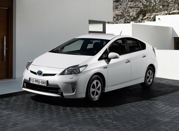 Toyota приступила к дорожным испытаниям нового поколения Prius