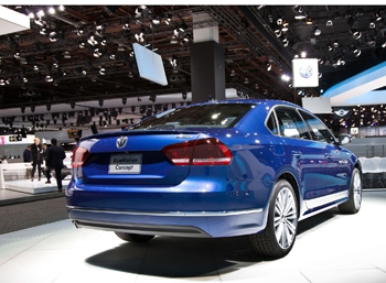 Volkswagen представил самый экономичный Passat с ДВС