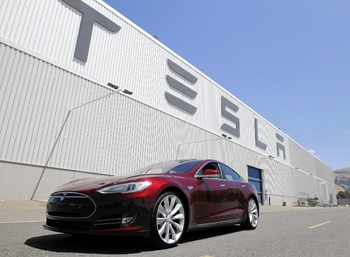Tesla открыла свой первый завод в Европе