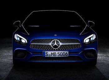 Mercedes показал дизайн обновленного SL