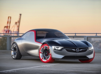 Концепт Opel GT не выглядит готовым к производству