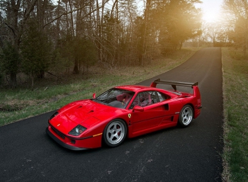 Восемь фактов о Ferrari F40, которых вы не знали